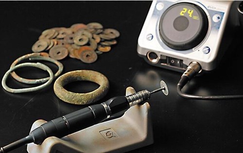 IR-310<a href='/damoji.htm' class='keys' title='點(diǎn)擊查看關(guān)于打磨機(jī)的相關(guān)信息' target='_blank'>打磨機(jī)</a>手柄.jpg