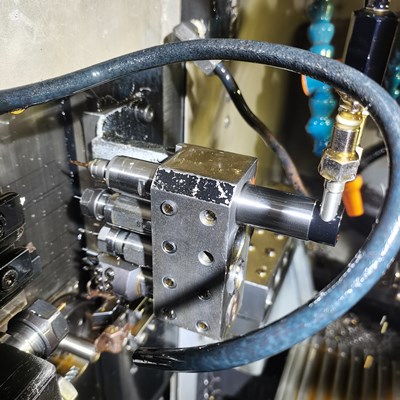 氣動<a href='/zouxinjigaopinx.htm' class='keys' title='點(diǎn)擊查看關(guān)于高頻銑的相關(guān)信息' target='_blank'>高頻銑</a>MSS-2008RA.jpg