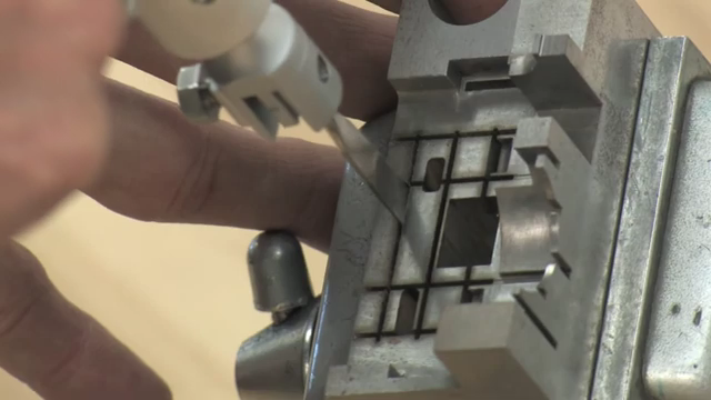 NLS-100往復式打磨機 (1).png