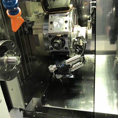 刀塔機加裝側(cè)銑頭 .png