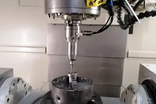 加工中心加裝HES510進行內(nèi)孔研磨.png